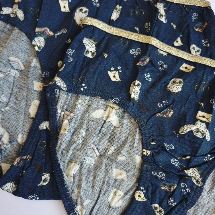 شورت تکی بچگانه دخترانه نخی برند اچ اند ام طرح فانتزی هری پاتر سرمهای رنگ مناسب سن ۶ تا ۸ سال